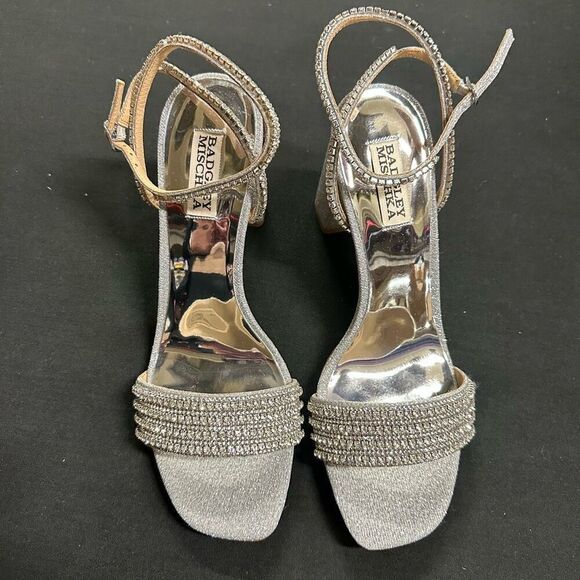 New Badgley Mischka Becca Silver Rhinestone Bedazzled Heeled Sandals 9.5 - Picture 2 of 8